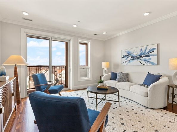 519 Broadway 305, Somerville MA 02145