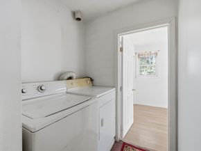 21 Ferndale St 2B, Boston MA 02124