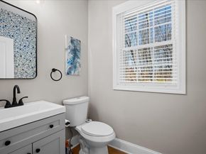 68 Princeton St, Holden MA 01522