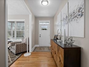 68 Princeton St, Holden MA 01522