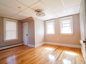 618 Mill St, Worcester MA 01602