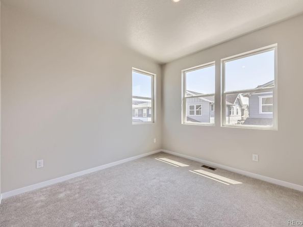 2702 E 103rd Avenue, Thornton CO 80229