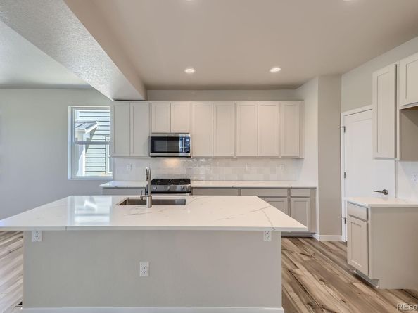 2702 E 103rd Avenue, Thornton CO 80229
