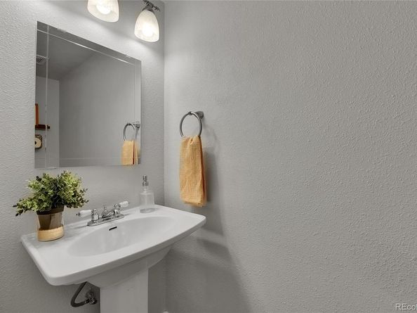 1818 S Quebec Way 46, Denver CO 80231