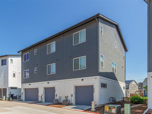 Undisclosed Address #9588788, Broomfield CO 80023