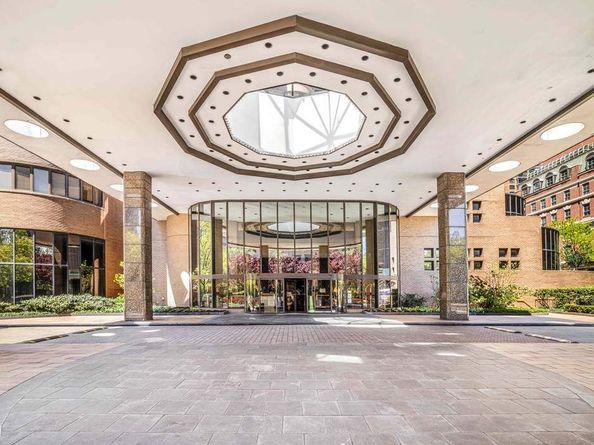 330 East 38th Street 7Q, New York NY 10016