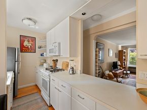 49 West 96th Street 4E, New York NY 10025