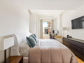 88 Greenwich Street 2303, New York NY 10006