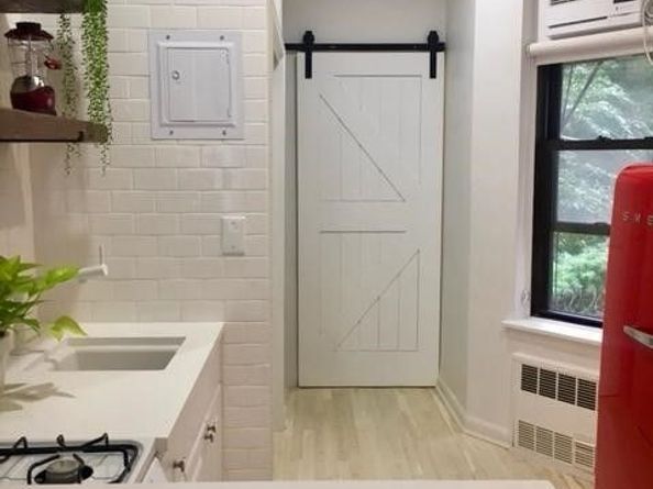 512 East 83rd Street 2A, New York NY 10028