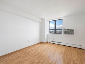 300 West 110th Street 16B, New York NY 10025