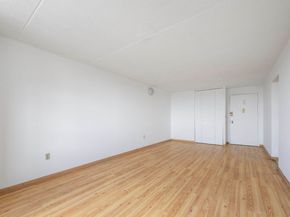 300 West 110th Street 16B, New York NY 10025