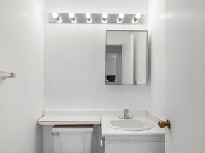 300 West 110th Street 16B, New York NY 10025