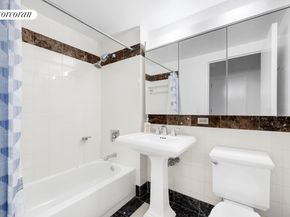 455 Main Street 16A, New York NY 10044