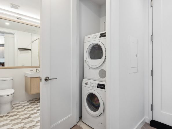 29-18 41st Avenue 10A, Queens NY 11101