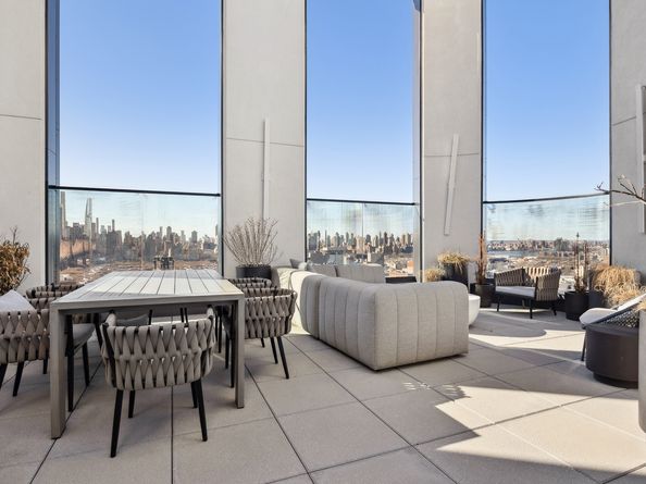 29-18 41st Avenue 10A, Queens NY 11101