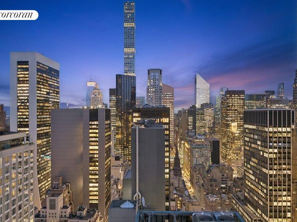 150 West 56th Street 3901, New York NY 10019
