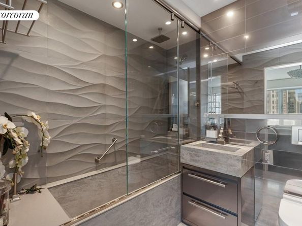 150 West 56th Street 3901, New York NY 10019
