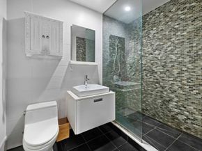 12 Monitor Street 1B, Brooklyn NY 11222