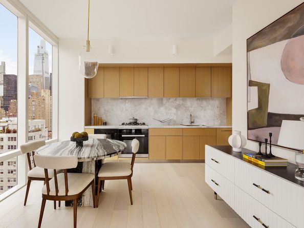 501 3rd Avenue 25E, New York NY 10016