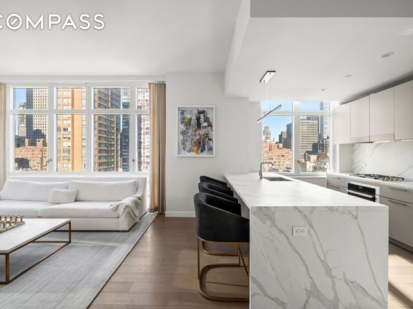 305 East 51st Street 11D, New York NY 10022