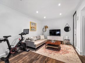 295 West 11th Street 2E, New York NY 10014