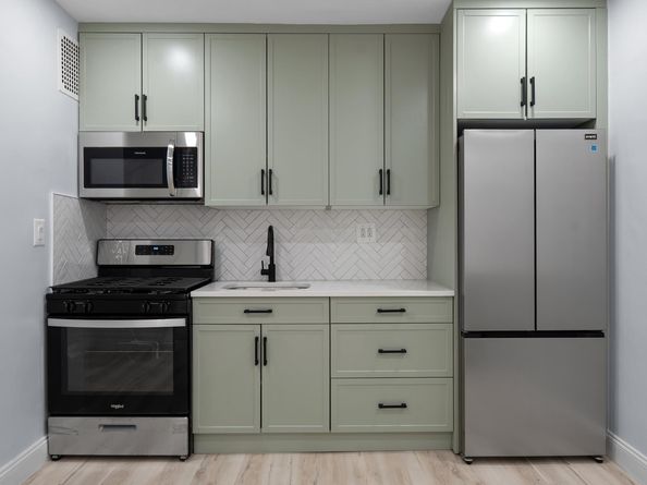 37-26 87th Street 6C, Queens NY 11372