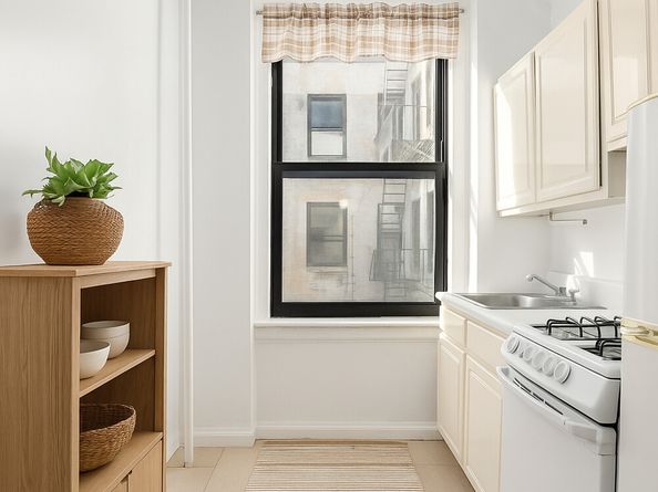 203 West 98th Street 5D, New York NY 10025