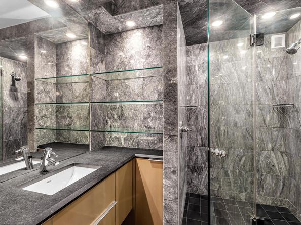 415 East 37th Street 30AC, New York NY 10016