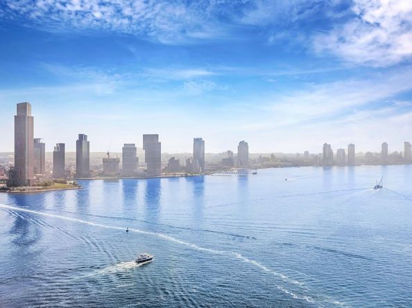 415 East 37th Street 30AC, New York NY 10016