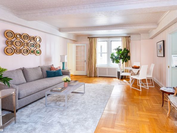 325 East 79th Street 3E, New York NY 10075