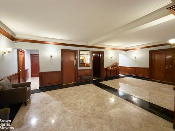 325 East 79th Street 3E, New York NY 10075