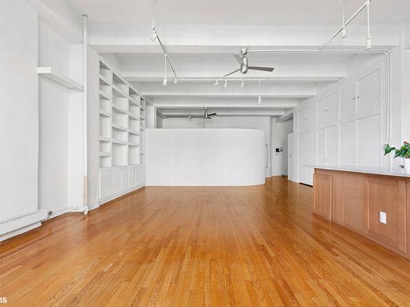 161 West 15th Street 6B, New York NY 10011