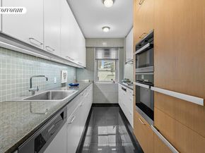 70 East 10th Street 15G, New York NY 10003