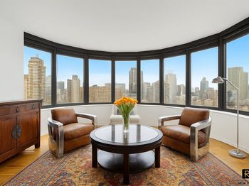 330 East 38th Street