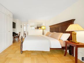 330 East 38th Street 12O, New York NY 10016