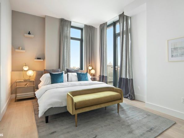 251 1st Street PH8D, Brooklyn NY 11215