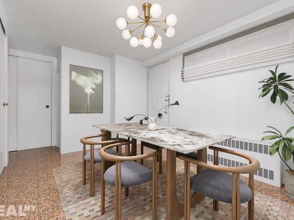 215 Park Row 4B, New York NY 10038