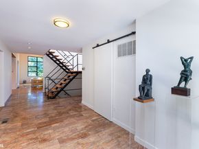 712 Ladd Road, Bronx NY 10471