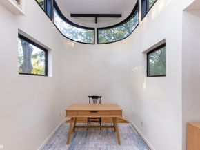 712 Ladd Road, Bronx NY 10471