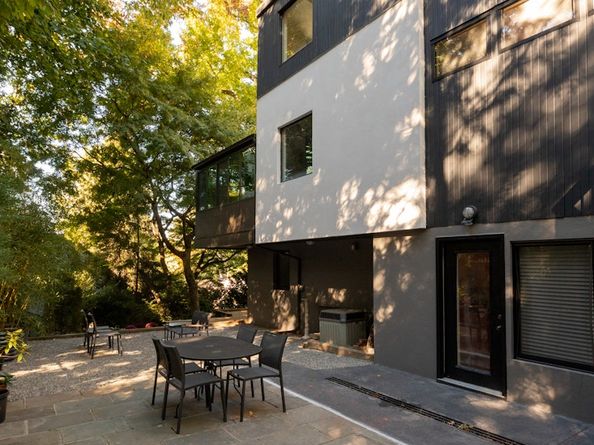 712 Ladd Road, Bronx NY 10471