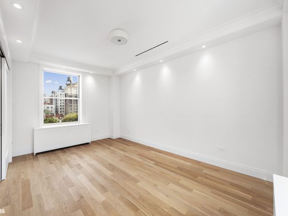 317 West 89th Street 9E, New York NY 10024