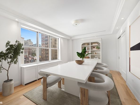 317 West 89th Street 9E, New York NY 10024