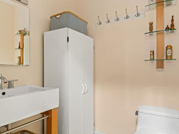 335 Warren Street 102, Brooklyn NY 11201