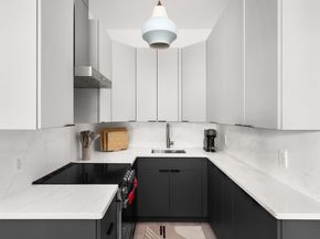 133 West 75th Street PARLOUR, New York NY 10023