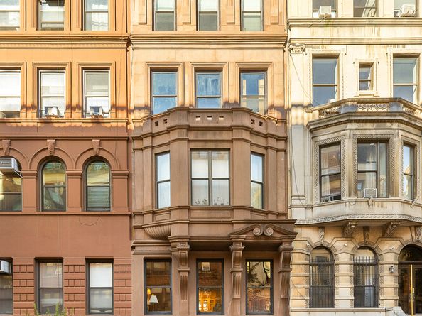 133 West 75th Street PARLOUR, New York NY 10023