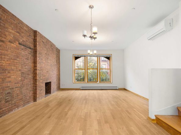 311 West 112th Street, New York NY 10026