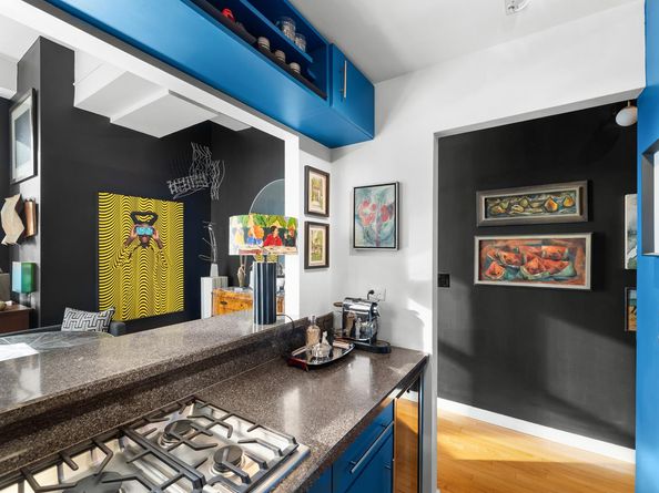 310 East 46th Street 23M, New York NY 10017