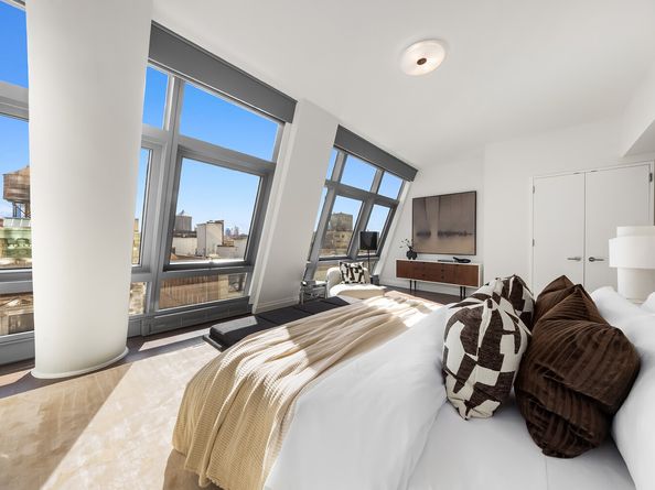 35 West 15th Street 13C, New York NY 10011