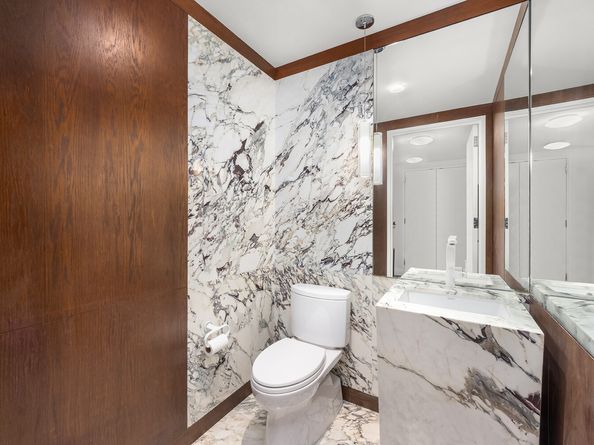 35 West 15th Street 13C, New York NY 10011