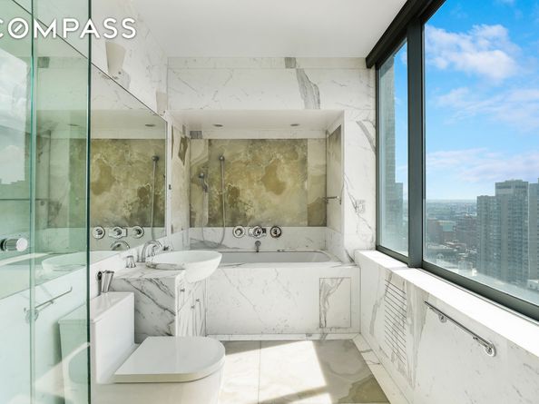 360 East 88th Street 34A, New York NY 10128
